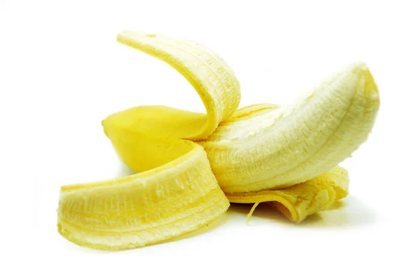 Gelbe Bananen isoliert — Stockfoto