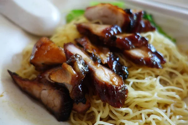 Popular Singapura comida de rua chinesa, mee wantan — Fotografia de Stock