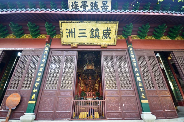 Arkitekturen i gamla Lingyin Temple i Hangzhou, Kina — Stockfoto