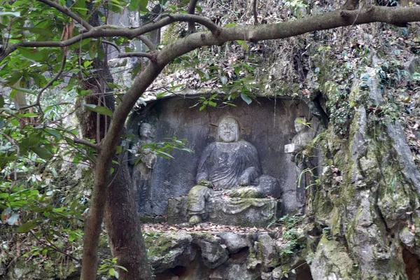 Bellas tallas de piedra budista — Foto de Stock