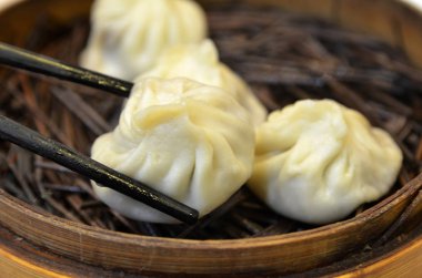Geleneksel çorba dumpling Xiao uzun Bao