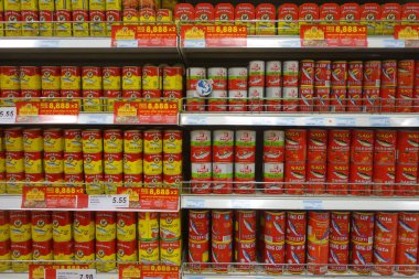 Saten balık süpermarkette satılan gıda olabilir