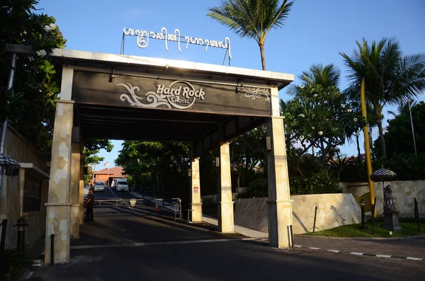 Entrée de l'hôtel Hard Rock à Bali Indonésie — Photo