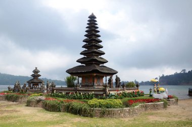 pura ulun danu tapınağı Bali, Endonezya