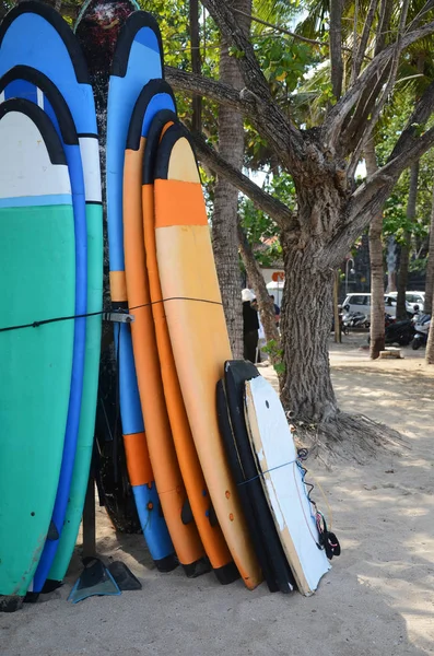 クタビーチのサーフボード｜バリ島情報クラス — ストック写真