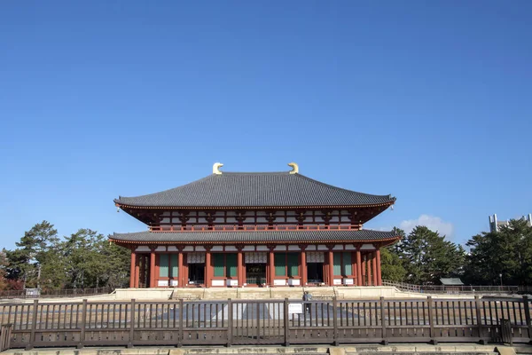 Chu-kondo (Centralna Złota Sala) na świątyni Kofukuji w Nara, Japonia — Zdjęcie stockowe