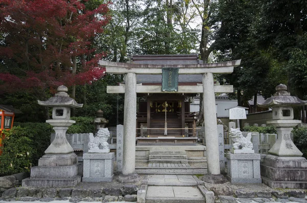 Akuoji-Jinja dentro de la jinja Yasaka en Kyoto —  Fotos de Stock