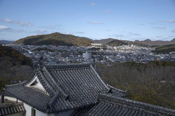Вид с воздуха на резиденцию Химэдзи в центре города из замка Химэдзи в H — стоковое фото