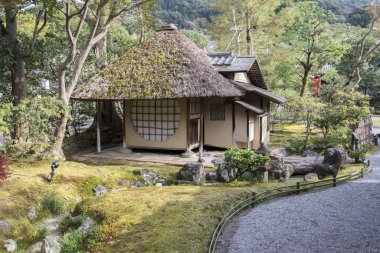 Kyoto 'daki Kodaiji tapınağındaki Ihoan çay evi.