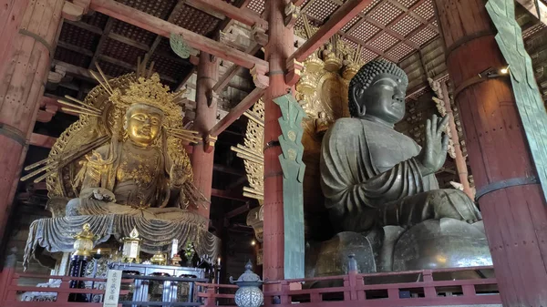 Daibutsu - o grande Buda com Kokuzo Bosatsu - Deuses Chineses — Fotografia de Stock