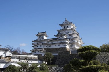 Hyogo Prefectu 'da sonbahar mevsiminde güzel beyaz Himeji Şatosu