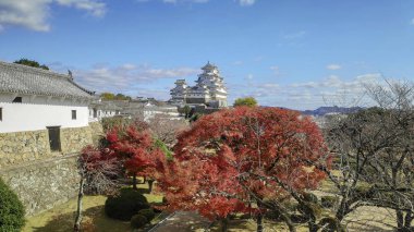 Himeji Kalesi sonbahar sezonunda Hyogo Bölgesi, Japonya 'da