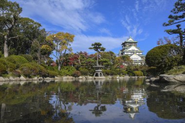 Osaka Kalesi Parkı 'nın manzarası