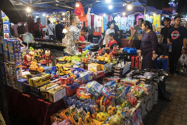 Mercado noturno em Johor Bahru, Malásia — Fotografia de Stock