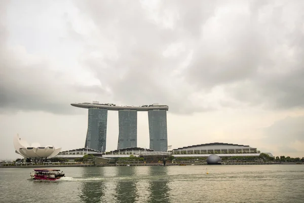 Marina Bay Sands complesso a Singapore — Foto Stock