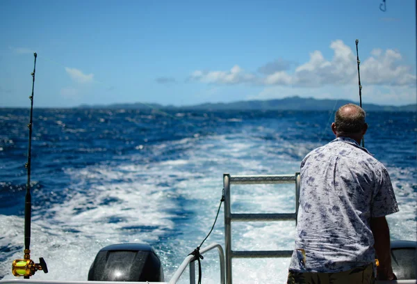 Balıkçılık Tekne Deep Sea kapalı