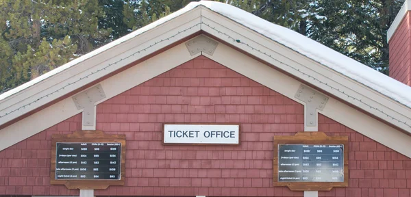 Bilet na stok narciarski w ośrodku narciarskim Colorado — Zdjęcie stockowe