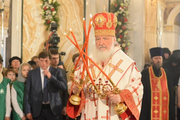 UFA, RUSSIA - JULY 05, 2016: Kirill, Patriarch of Moscow and All Russia. Liturgy at the Cathedral of the city of Ufa — Stock Photo, Image