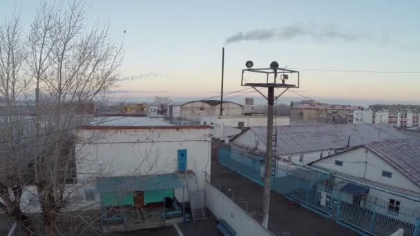 Gevangenis. Typische landschap van de gevangenis. Russische strafrechtelijk systeem. Wintercollectie — Stockvideo
