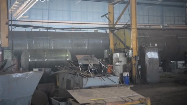 На Российском металлургическом заводе — стоковое видео