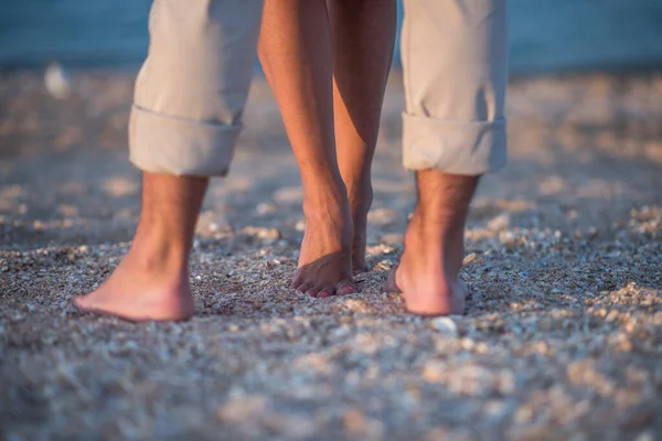Junges Paar Strand Silhouette Eines Jungen Paares Strand — Stockfoto
