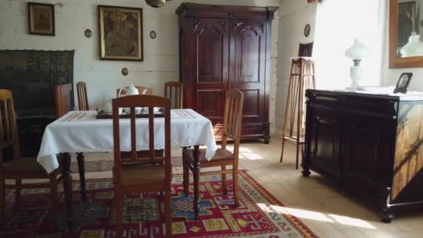 Room in an old European Celtic village — Stock Video