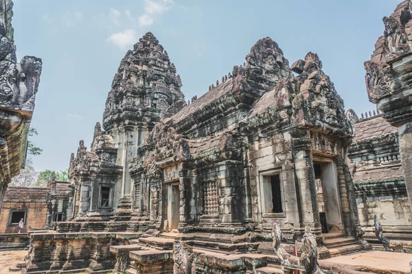 Az ősi Angkor Wat romok panorámája. Siem aratás, Kambodzsa — Stock Fotó