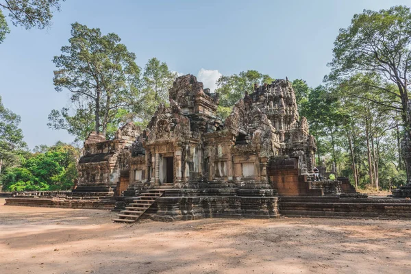 Forntida Angkor Wat Ruins Panorama. Siem Reap, Kambodja — Stockfoto