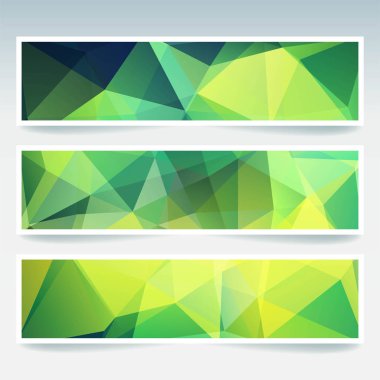 Arka plan afiş şablonlar kümesi. Modern vektör afiş poligonal arka plan ile. Sarı, yeşil renkler.