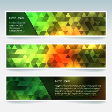 İş tasarım şablonları ile soyut banner. Afiş kümesi poligonal mozaik arka planlar ile. Geometrik üçgen vektör çizim. Yeşil, kırmızı, sarı renkler