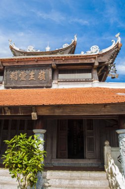 Dağlar eski Buda Tapınağı