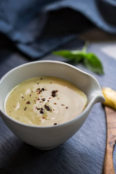 Creamy Honey Mustard dressing — Stock Photo, Image