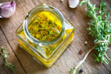 limon salata sosu kekik ile