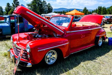 Lincoln, Montana 'da büyük bir Rev Mountain Araba ve Bisiklet Fuarı