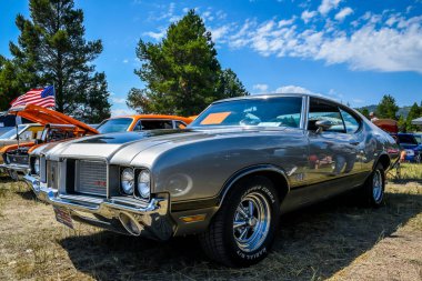 Lincoln, Montana 'da büyük bir Rev Mountain Araba ve Bisiklet Fuarı