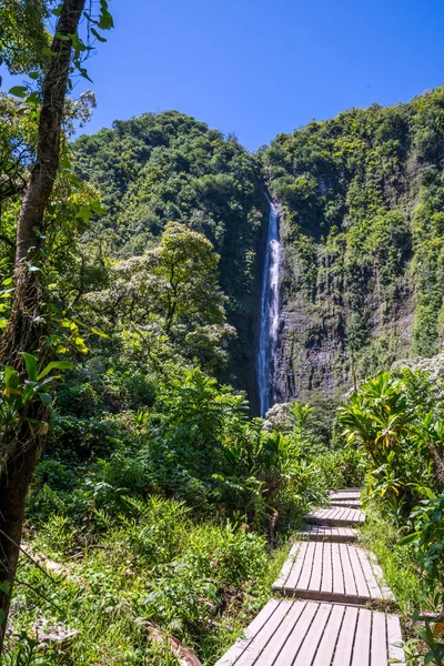 De beroemde Waimoku Falls in Maui, Hawaï — Stockfoto