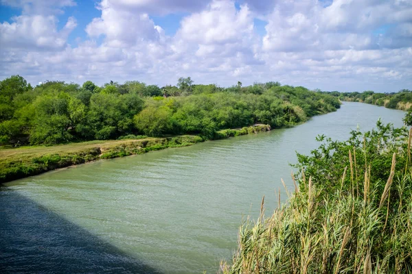 Grand Débit Eau Reliant Frontière Entre Mexique Les États Unis — Photo