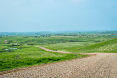 Güzel koruma parkının korunan bölgesine doğru yol alıyoruz.