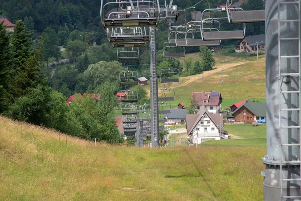 Wisla, Polonia, 28 giugno 2019: The Adam Malysz ski jumping hill in . — Foto Stock
