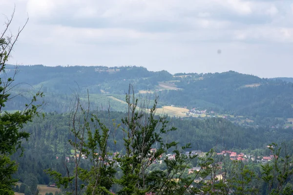 Milowka. Paesaggio montano nella Slesia Beskids — Foto Stock