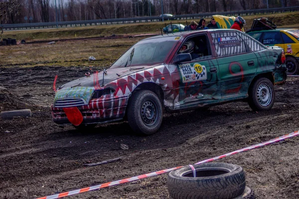 Gliwice, Polen 10 maart 2019 Wreck Race Silezië. Wrak auto raci — Stockfoto