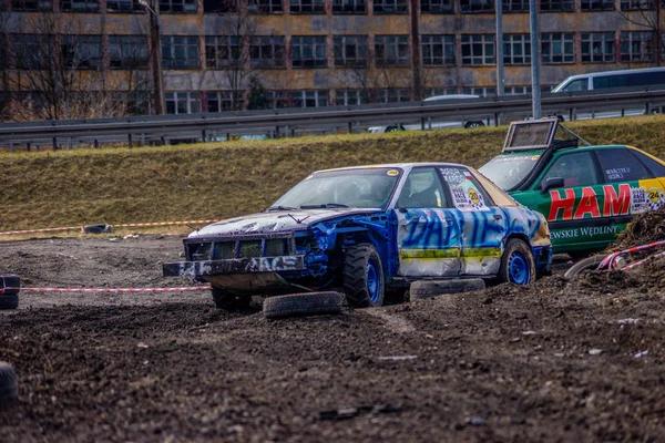 Gliwice, Polsko 10. března 2019 Wreck Race Silesia. Wreck car raci — Stock fotografie