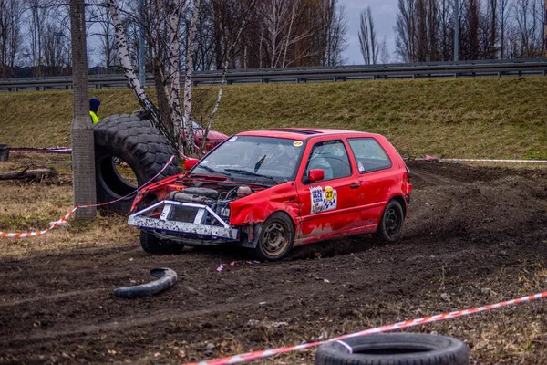 Gliwice, Polonia 10 marzo 2019 Wreck Race Slesia. Razzio auto raci — Foto Stock