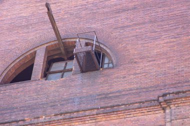 Szombierki Isı ve Elektrik Santrali (Almanca: Kraftwerk Oberschlesien, Kraftwerk Bobrek,