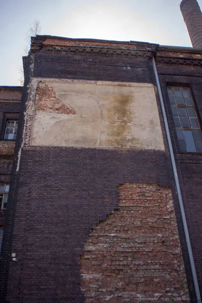 Szombierki Isı ve Elektrik Santrali (Almanca: Kraftwerk Oberschlesien, Kraftwerk Bobrek,