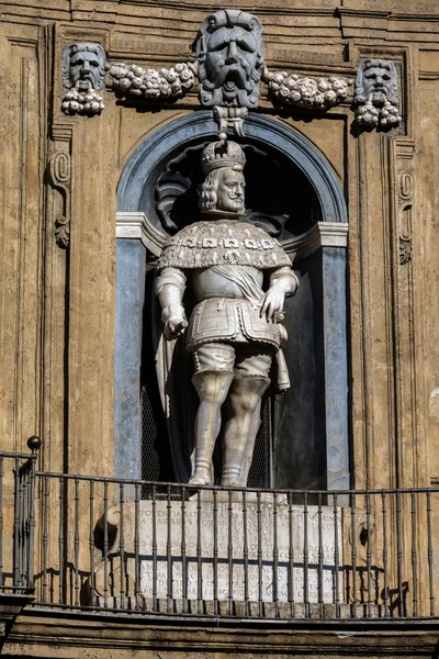 Estatua del rey español de Sicilia Felipe III — Foto de Stock