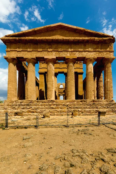 Templo de Concordia en Agrigento, Sicilia — Foto de Stock