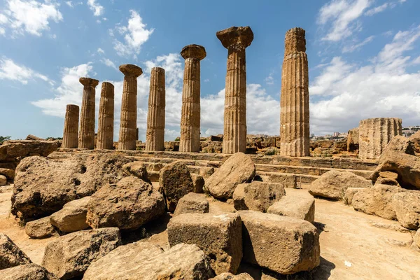 Chrám Héraklés v Agrigento, Itálie — Stock fotografie