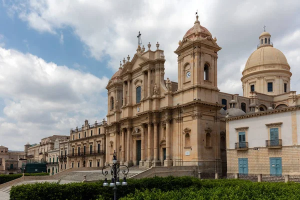 Noto, Sicilya, Ital katedralde Noto — Stok fotoğraf