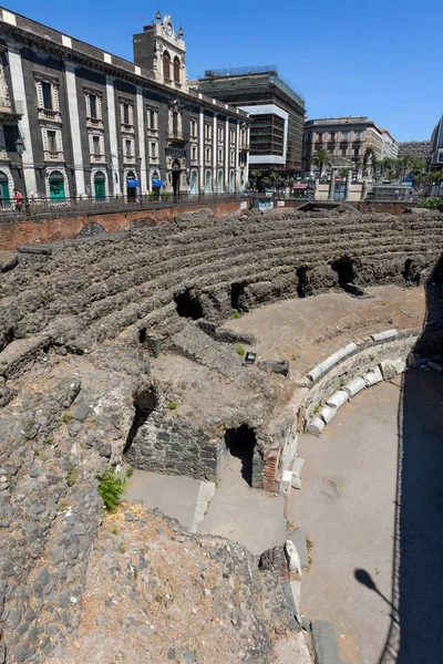 Roman amphitheater in Catania, Sicily, Italy — Stock Photo, Image